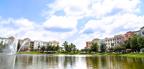 Founder’s Square Avalon Park