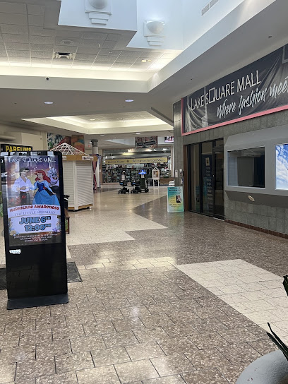 Lake Square Mall