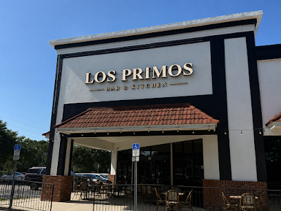 Los Primos Bar & Kitchen