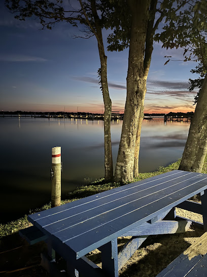 Tavares Florida